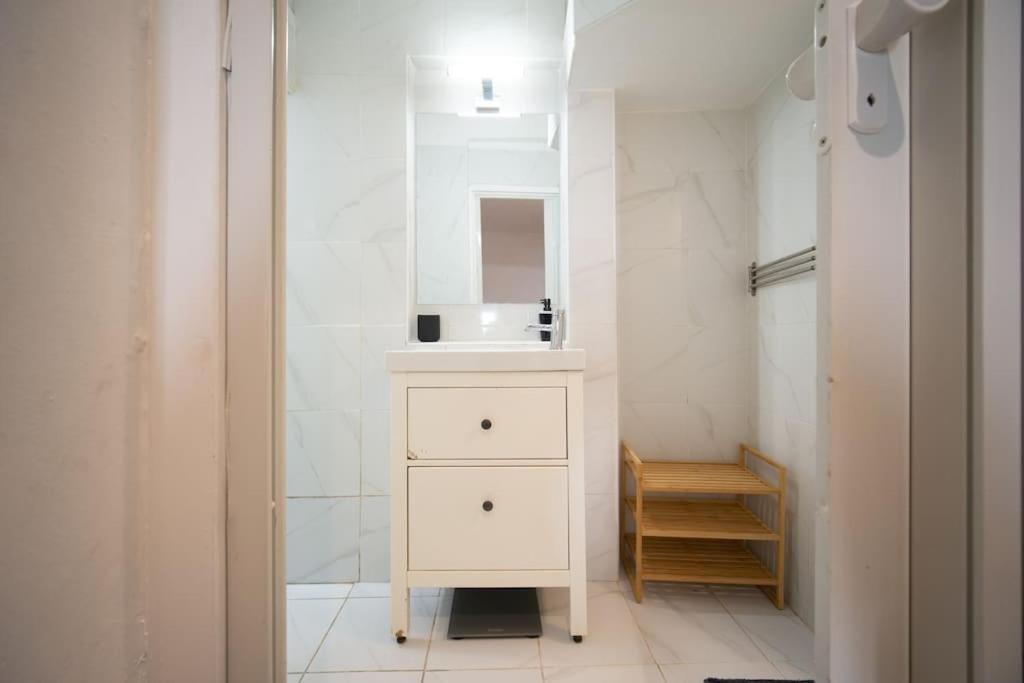 Appartement Tout Equipe Proche De La Plage 2 A 4 Couchages มาร์กเซย ภายนอก รูปภาพ